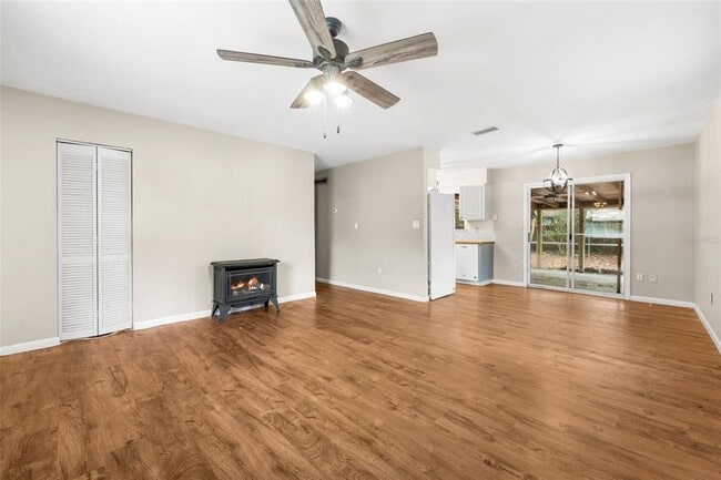 Building Photo - 2705 NW 47 Pl