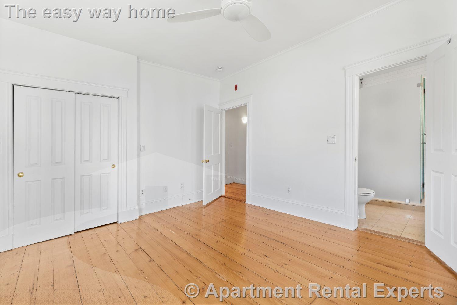 Building Photo - 30 Healey St