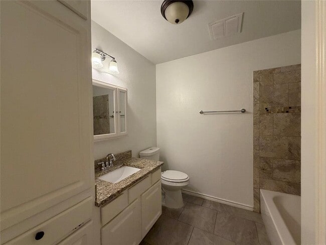 Building Photo - 801 Brushy Creek Dr