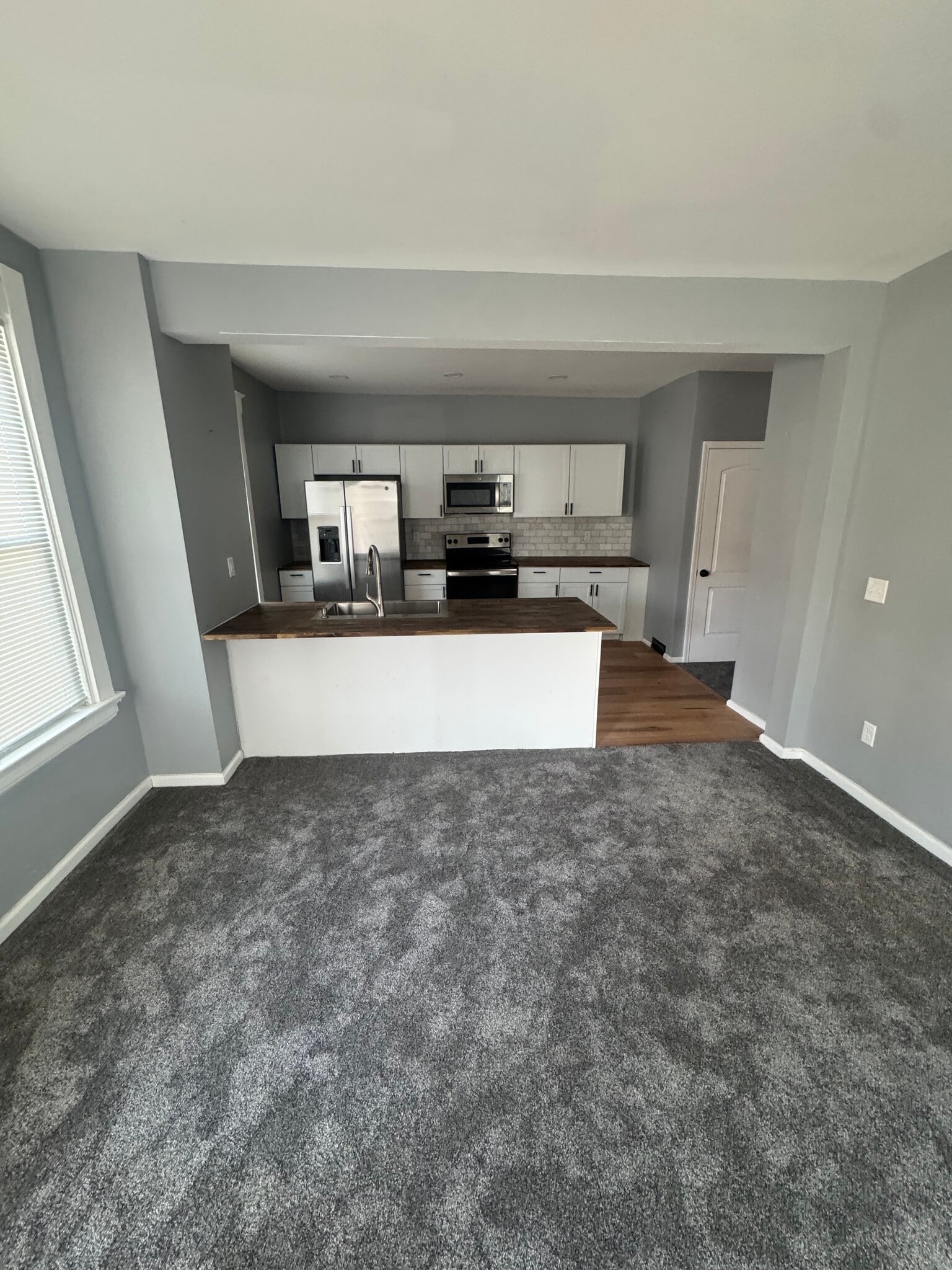 Building Photo - 2600 Melrose Ave