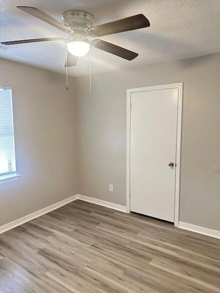 Building Photo - 4100 N Ocoee St