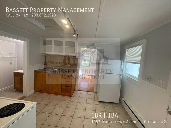 Building Photo - 1952 Middletown Ave