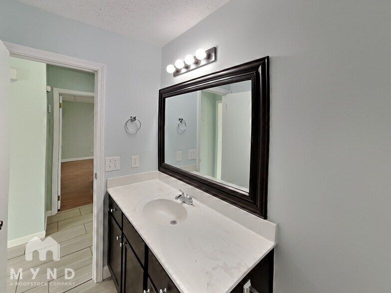 Building Photo - 544 Timber Ridge Ct