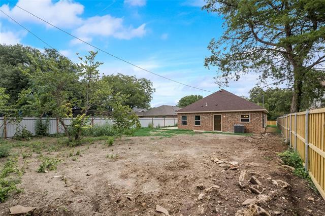 Building Photo - 2507 S Ewing Ave