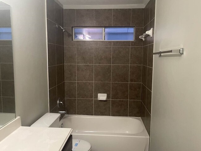 Building Photo - 3335 Fiorella Way