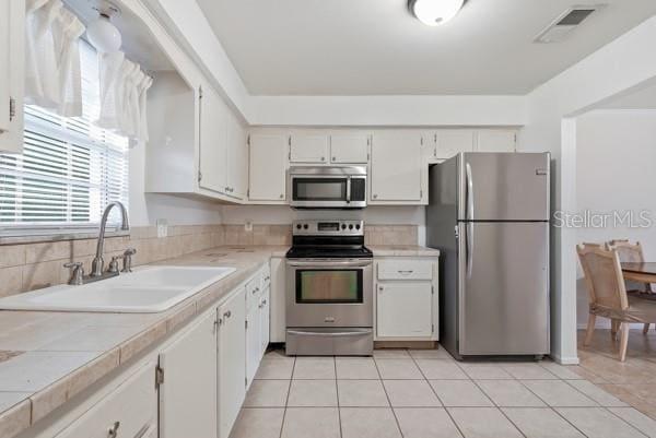 Building Photo - 1706 Belleair Forest Dr