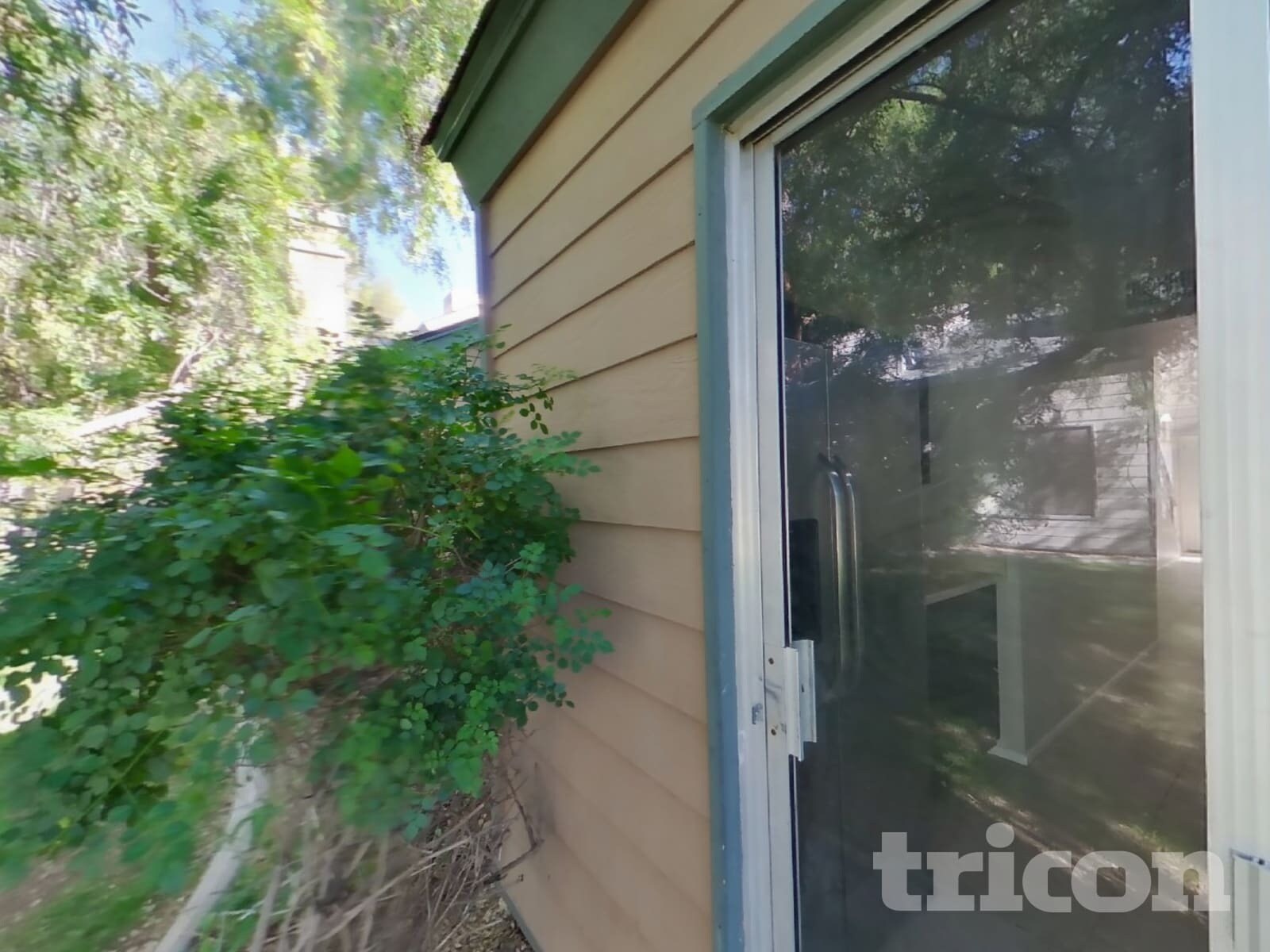 Building Photo - 14002 N 49th Ave