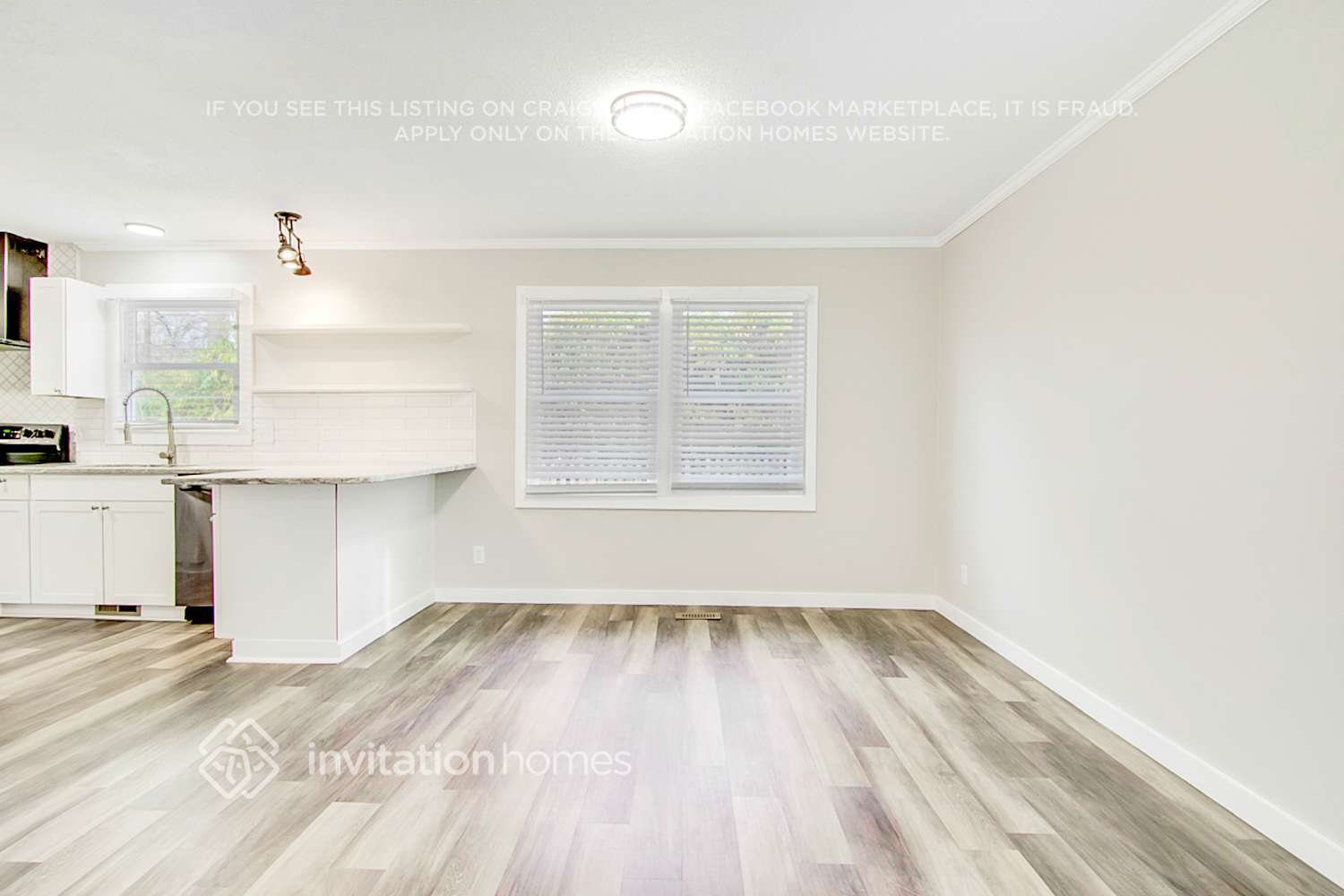 Building Photo - 3600 Barcelona Ave