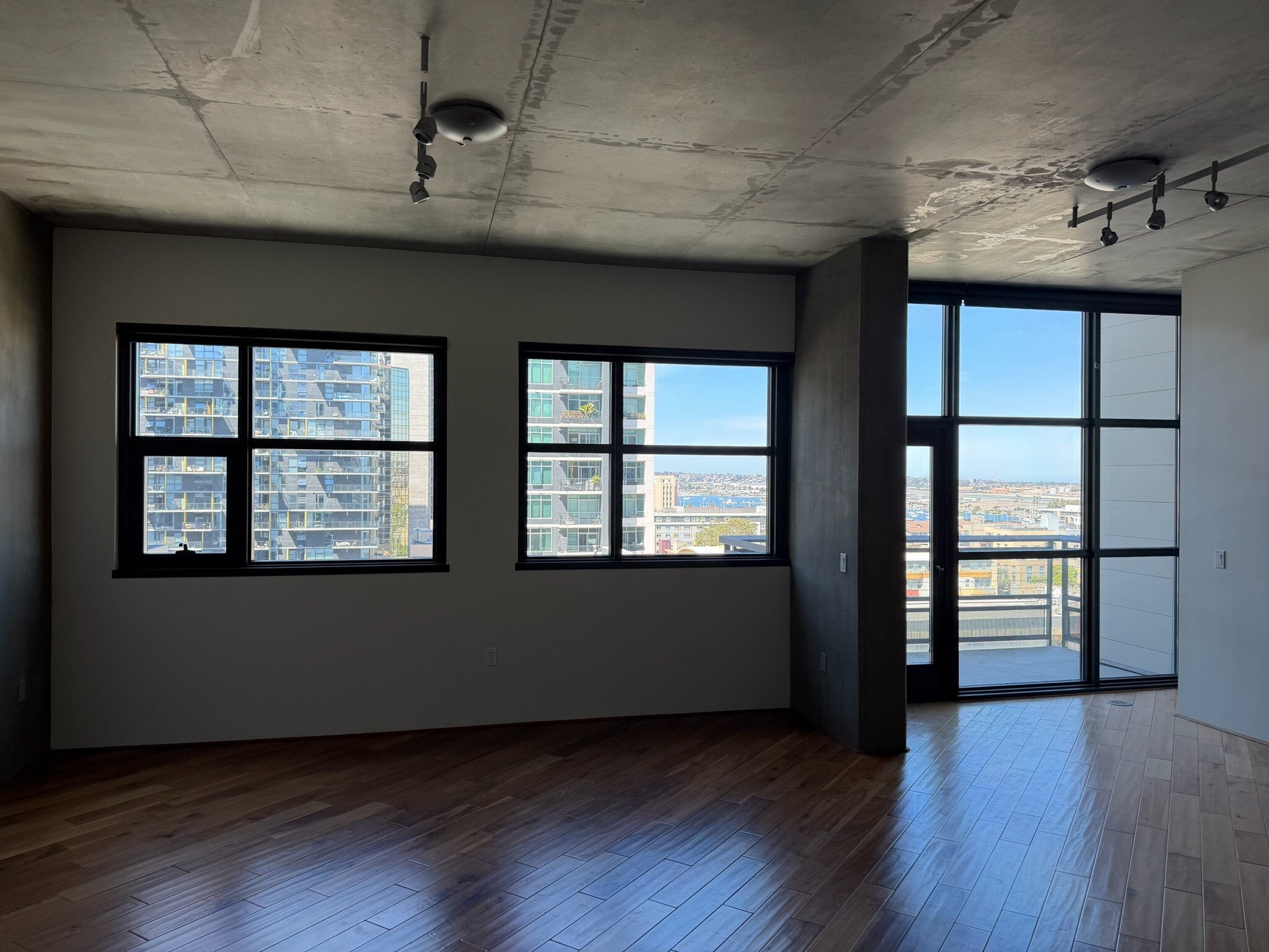 Building Photo - 1494 Union St