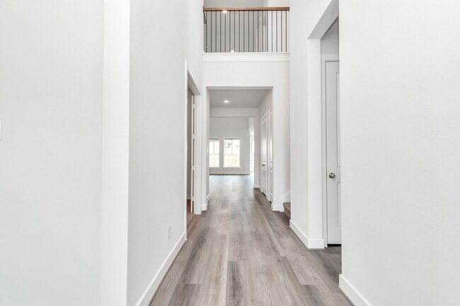 Building Photo - 21118 Chelton Bch Dr