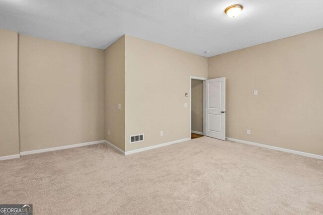 Building Photo - 1660 Gilstrap Ln NW