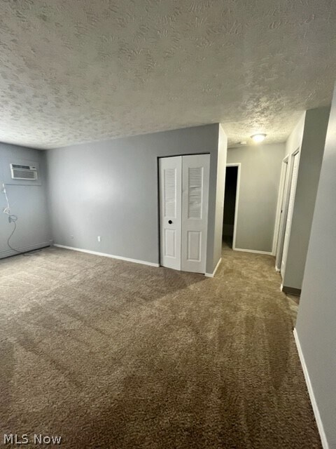 Building Photo - 166 Kendall Ave