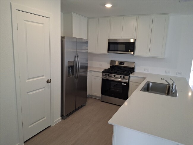 Building Photo - 16126 Rustic Prairie Dr