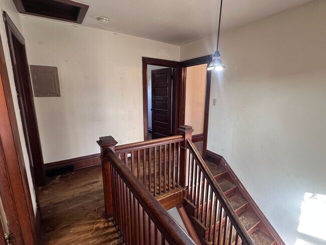 Building Photo - 1315/1317 Cleveland Avenue