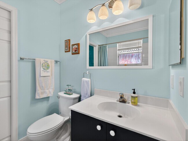 Building Photo - 233 W Coral Trace Cir