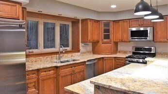 Building Photo - 21 Skyview Ln
