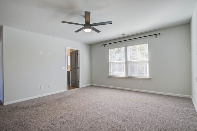 Building Photo - 1507 Dawn Mist Wy