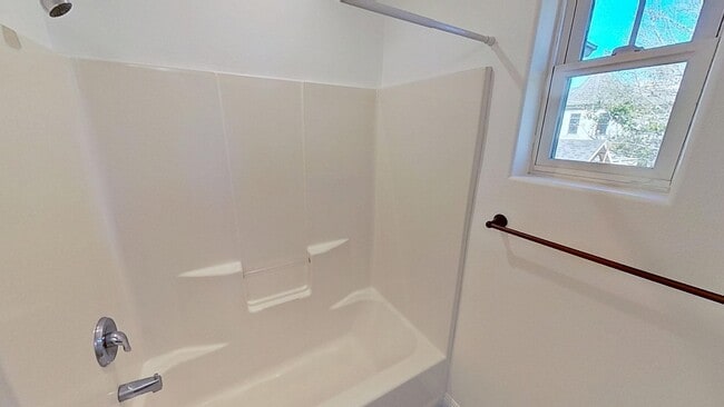 Building Photo - 415 W De La Guerra St