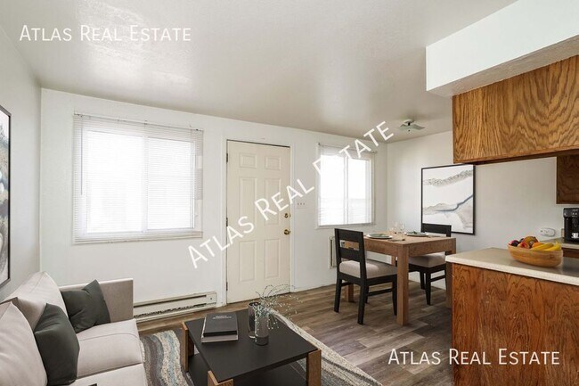 Primary Photo - $500 DEPOSIT & MOVE IN SPECIAL