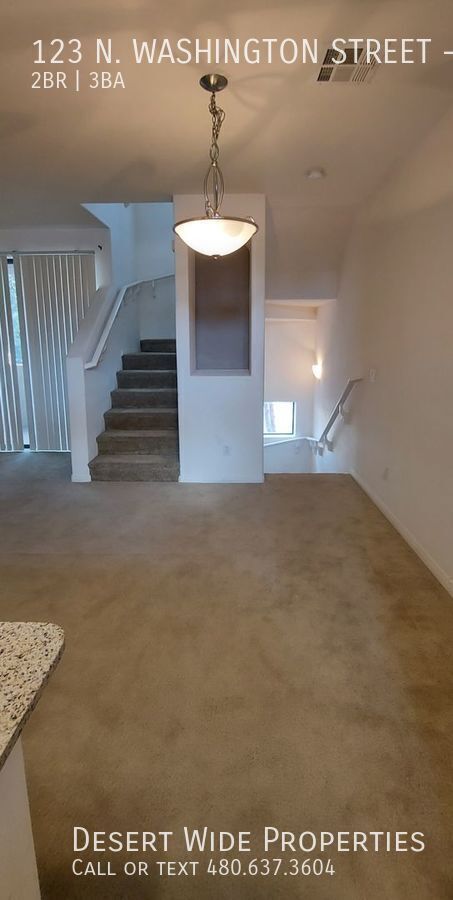 Building Photo - 123 N Washington St