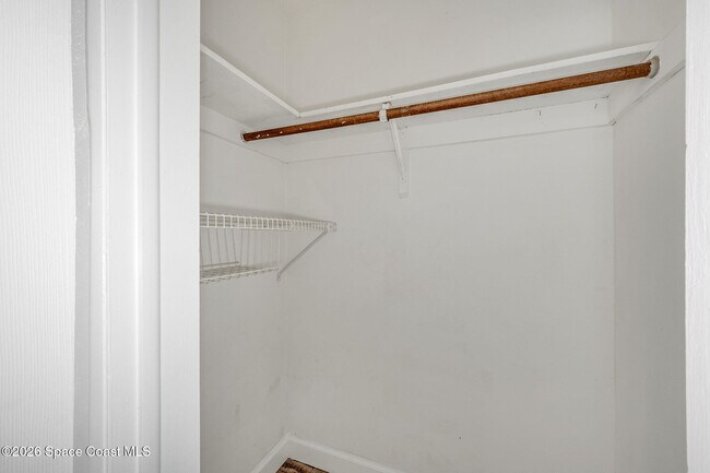 Building Photo - 458 Sandpiper Dr
