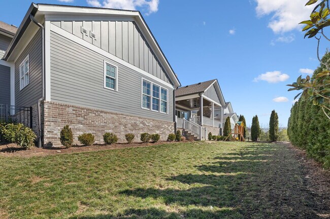 Building Photo - 8681 Belladonna Dr