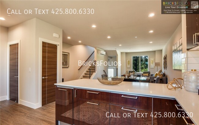 Building Photo - Rare Ichijo Townhome in Sammamish Town Center. Premium Japanese Construction. Walkable