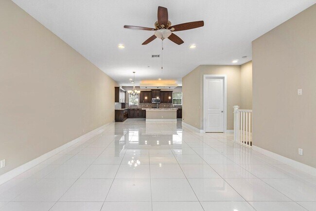 Building Photo - 7114 Edison Pl