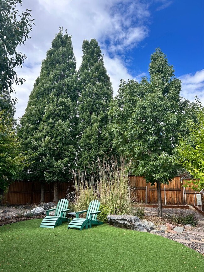 Building Photo - Incredible 4-bedroom Family Home with Fine Finishes and Private Spaces
