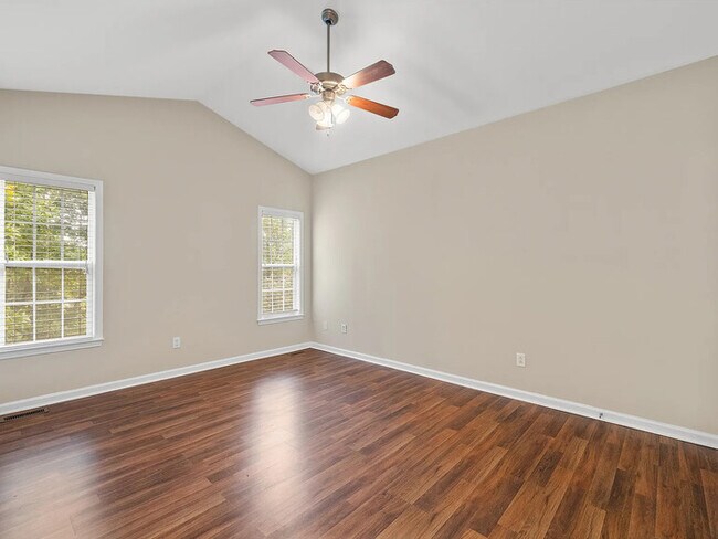Building Photo - Build Equity While Leasing - Lease to Own