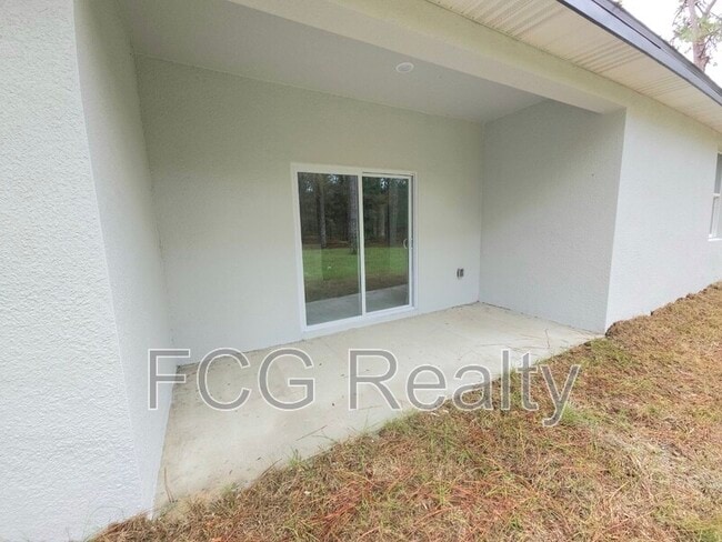 Building Photo - 7968 N Hillview Cir