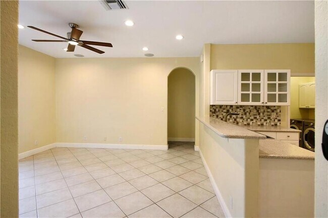 Building Photo - 5873 NW 120th Terrace