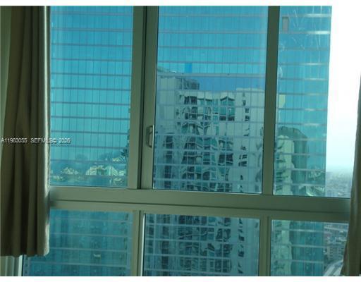 Building Photo - 300 S Biscayne Blvd