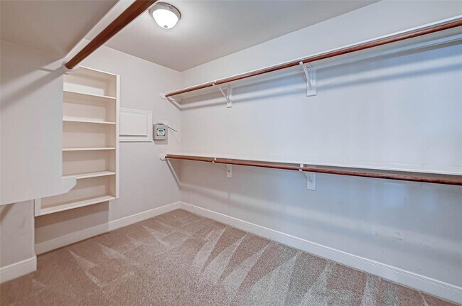 Building Photo - 1304 Cohn St