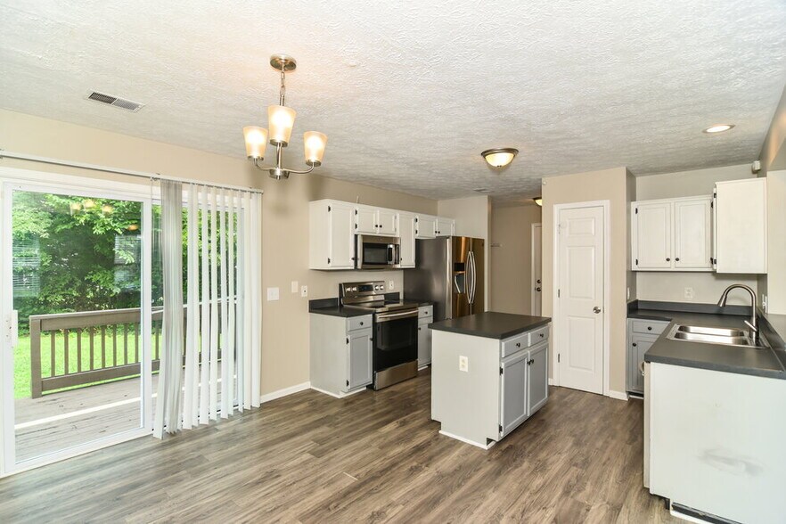 Building Photo - 3425 Cainbrook Crossing