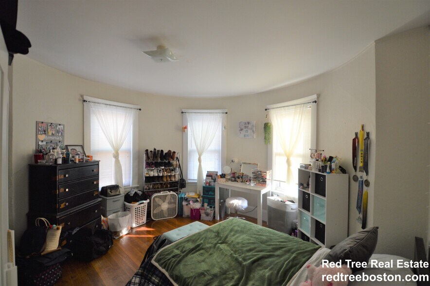 Building Photo - 505 Washington St