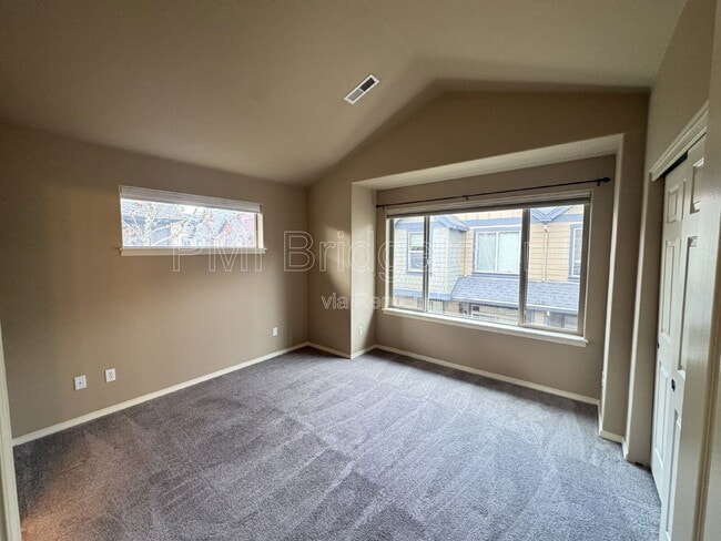 Building Photo - 1460 NE Redspire Ln