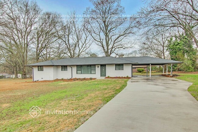 Building Photo - 8475 Estelle St