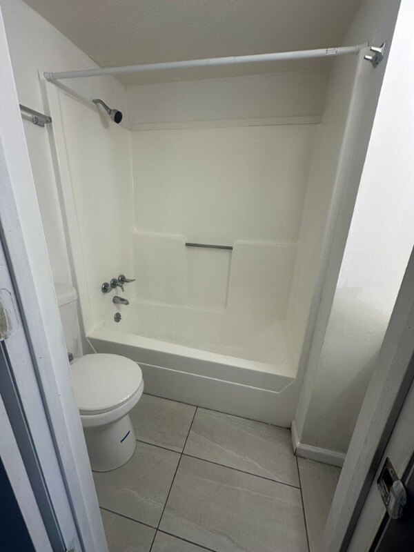 Building Photo - 794 Anderson Ave