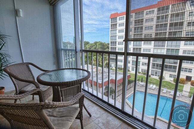 Building Photo - Seasonal Short-Term Furnished Condo availa...