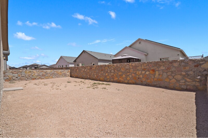 Building Photo - 13848 Vicki Brewer Ave