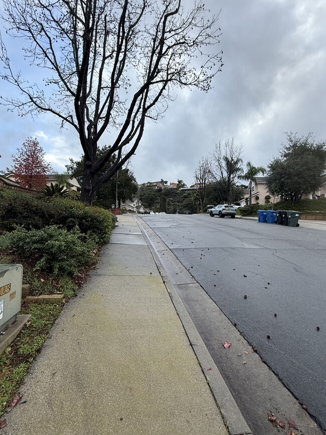 Building Photo - 2466 Robert Rd