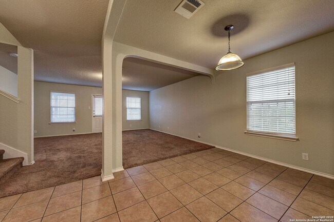 Building Photo - 10907 Cimarron Cove