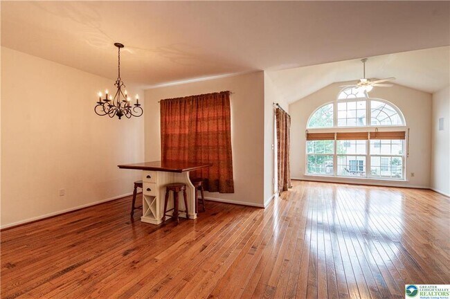 Building Photo - 5811 Fresh Meadow Dr