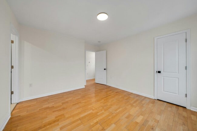 Building Photo - 316 Palisade Ave