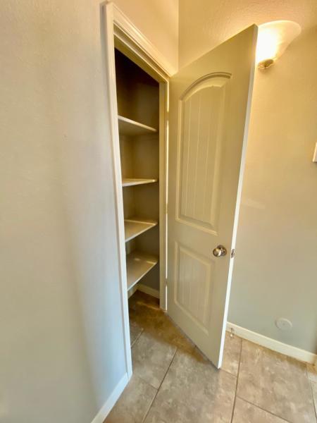 Building Photo - 2233 Amber Point Pl