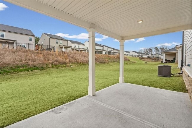 Building Photo - 166 Champlain Rd