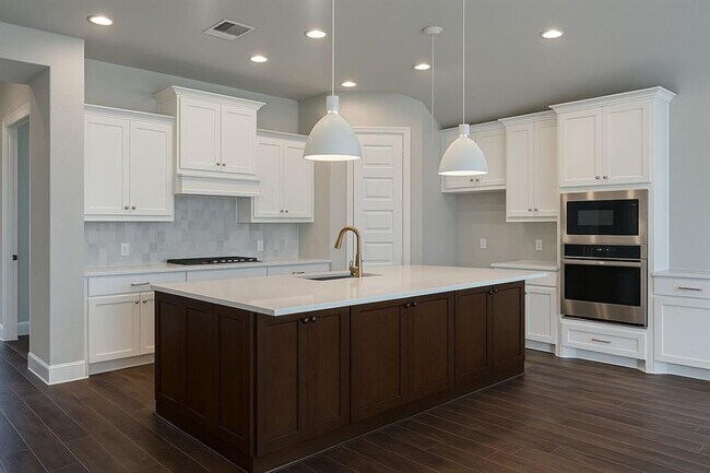 Building Photo - 15814 Wild Rose Bnd Dr