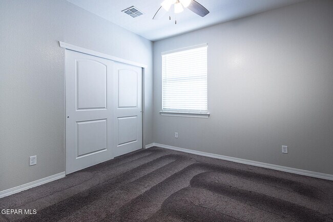 Building Photo - 2621 Mike Price Dr