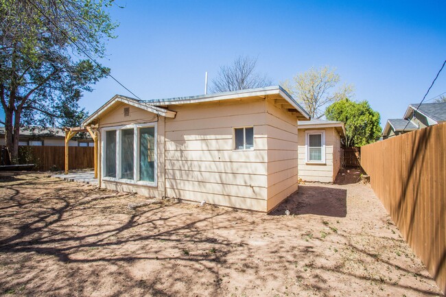 Building Photo - 4213 40th St